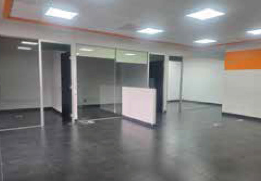 LOCAL COMERCIAL EN RENTA EN PLAZA COMERCIAL EN PRADOS DEL CAMPESTRE, MORELIA