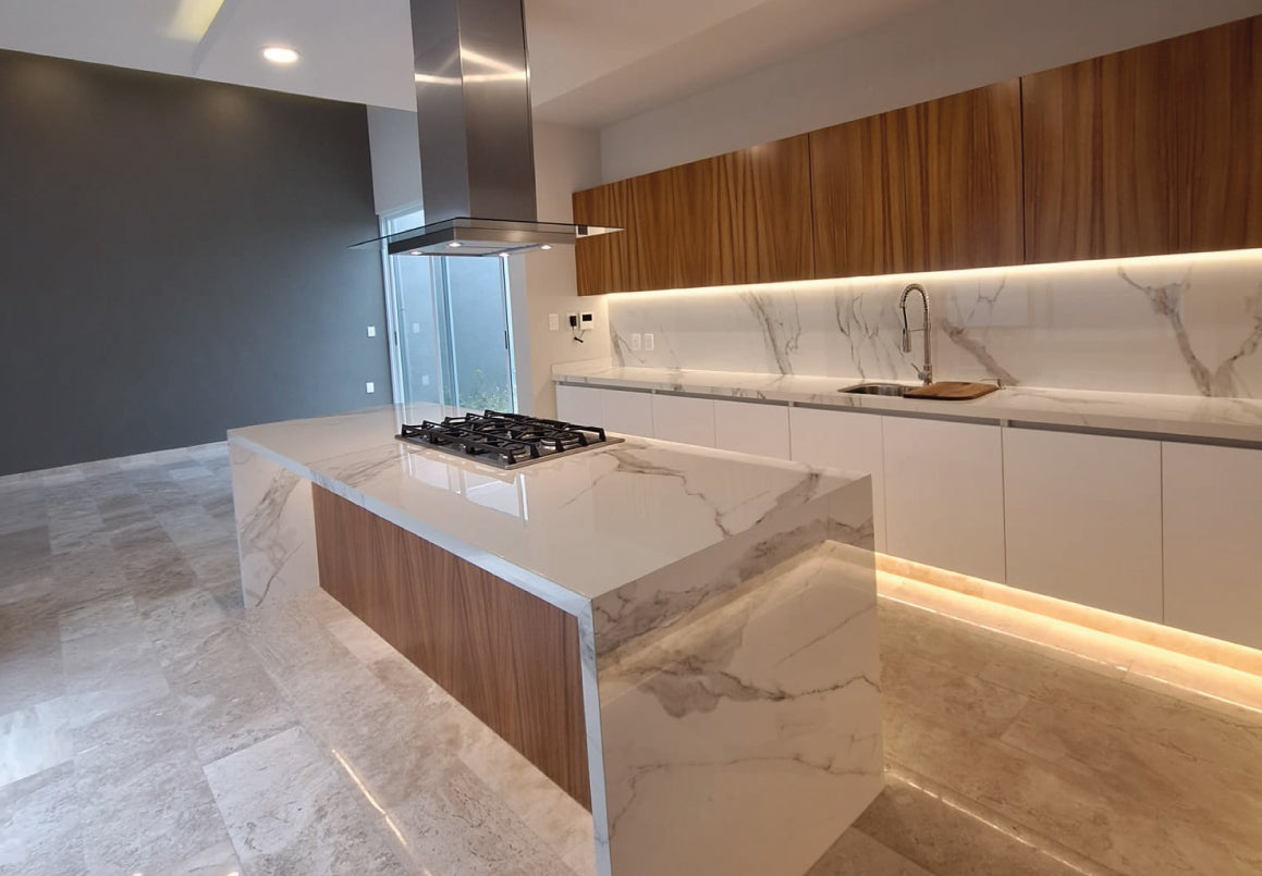 CASA RESIDENCIAL EN VENTA EN LOMAS DE LAS AMERICAS, MORELIA