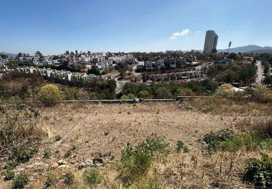 TERRENO EN VENTA EN CLUB Y DENTRO DEL CAMPO DE GOLF ALTOZANO, MORELIA