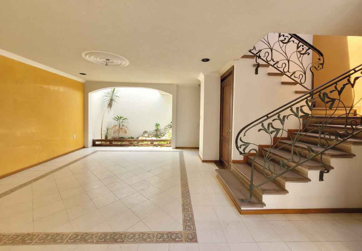 CASA EN RENTA EN PRADOS DEL CAMPESTRE, MORELIA