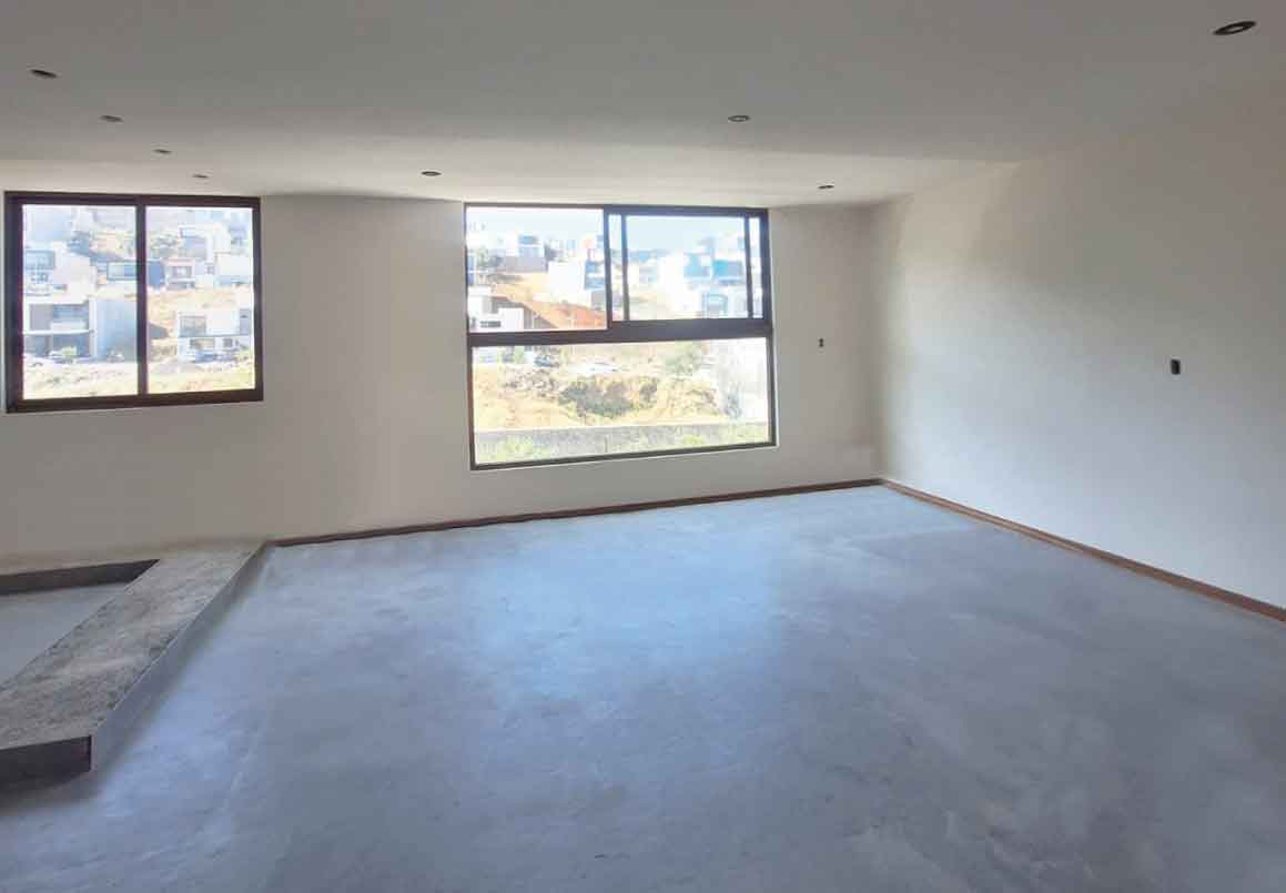 CASA EN VENTA EN PASEO DE LOS GANSOS, VISTAS ALTOZANO, MORELIA