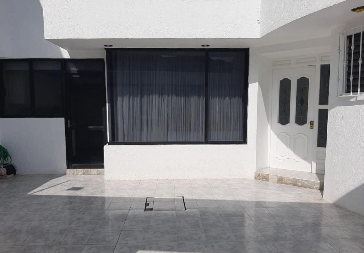 CASA EN RENTA EN LAS AMERICAS, MORELIA