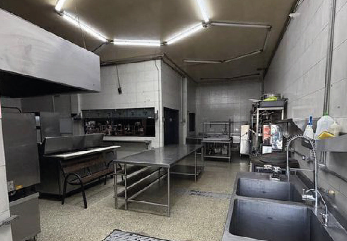 EDIFICIO EN VENTA/RENTA EN AV. ACUEDUCTO, MORELIA