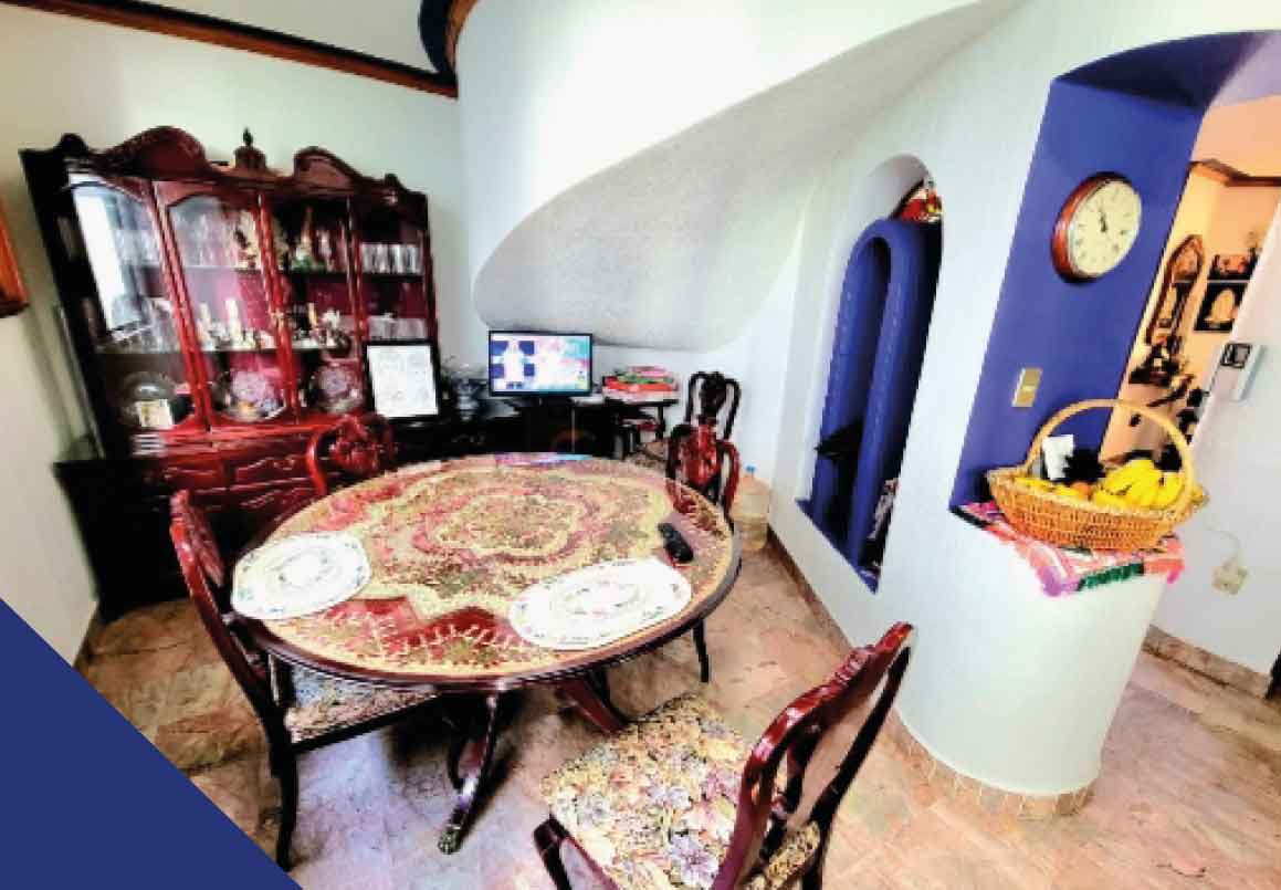 CASA EN VENTA EN FRACC. JARDINES DEL TOREO, MORELIA