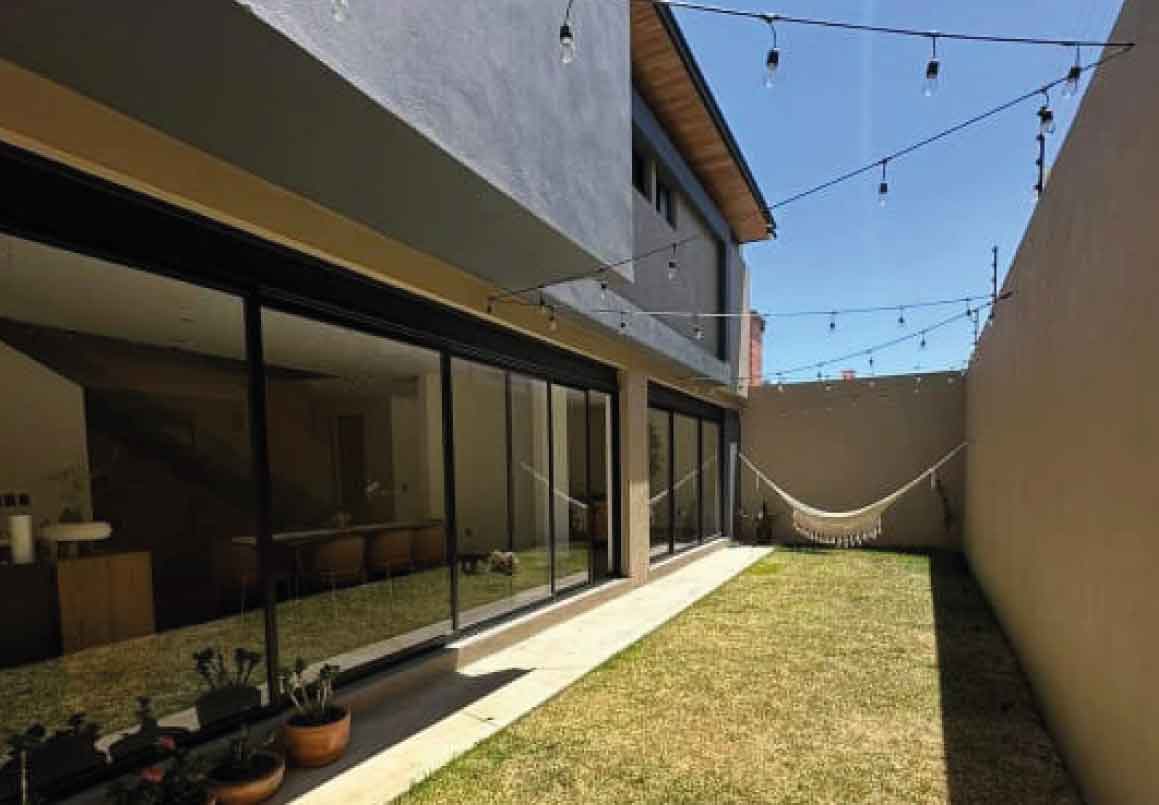 CASA EN VENTA EN CLUB Y DENTRO DEL CAMPO DE GOLF ALTOZANO, MORELIA