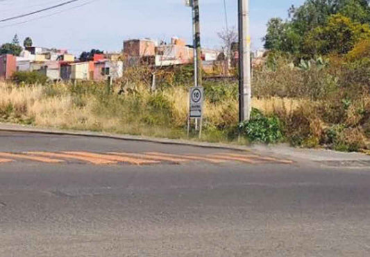 TERRENO EN VENTA EN COLONIA TINIJARO, MORELIA