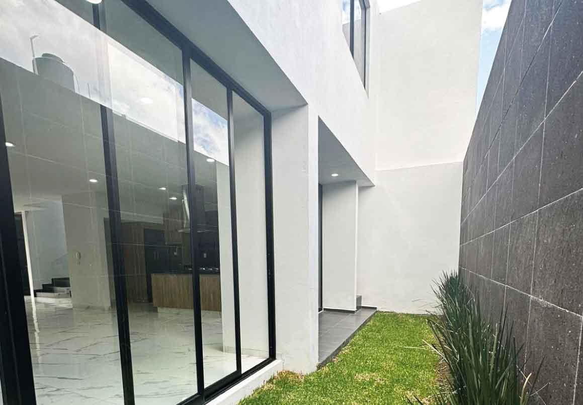 CASA EN VENTA EN MISION DE LA MONTAÑA, MORELIA