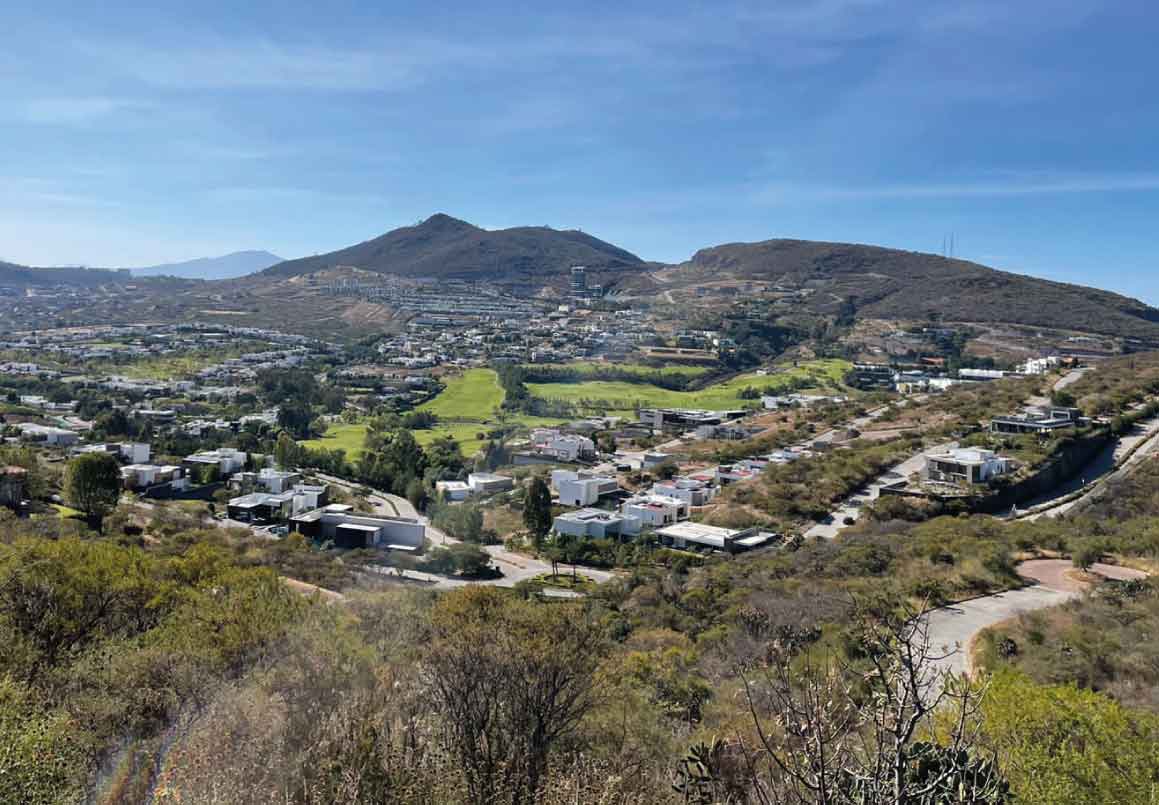 TERRENO EN VENTA EN EL CLUB Y DENTRO DEL CAMPO DE GOLF TRES MARIAS, MORELIA
