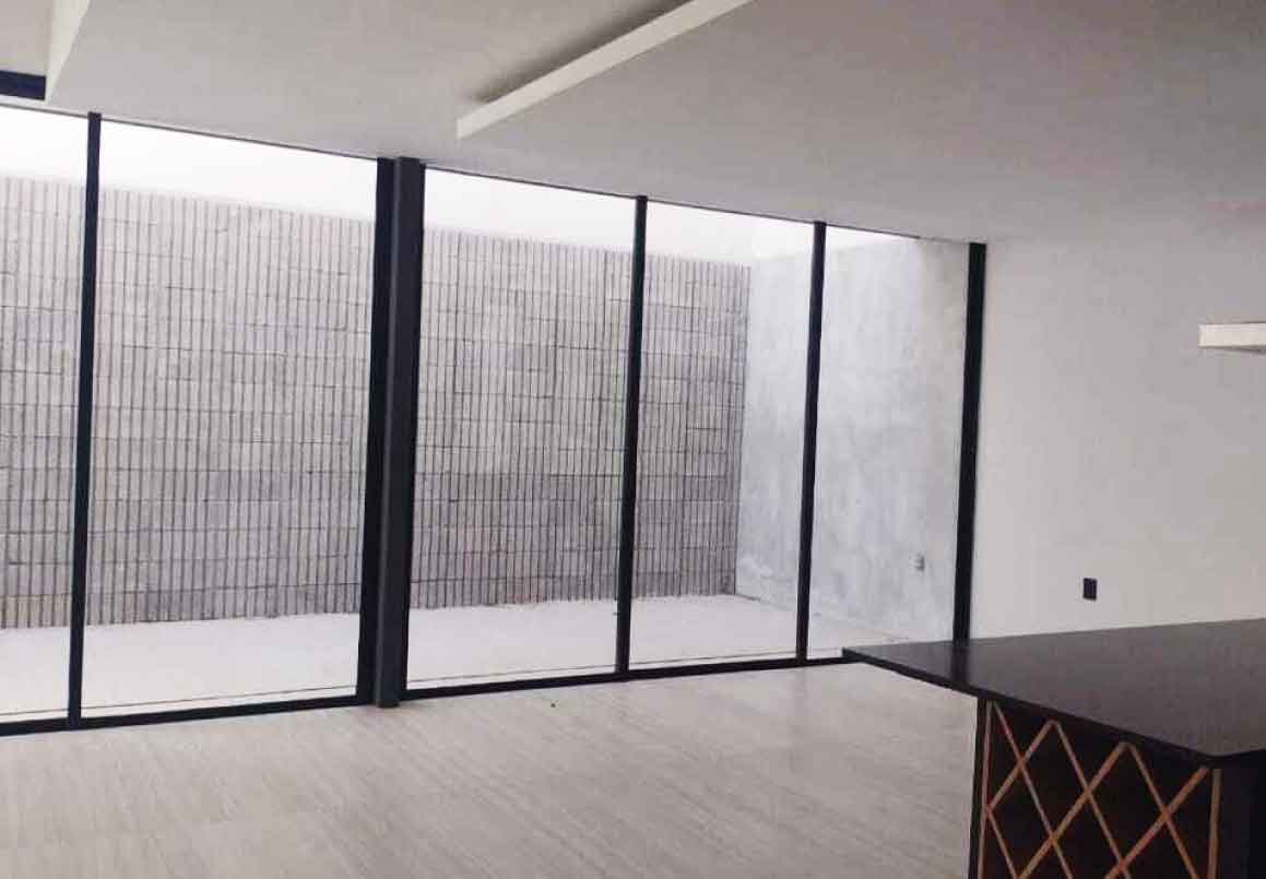 CASA EN VENTA EN PASEO DEL PARQUE TRES MARIAS, MORELIA