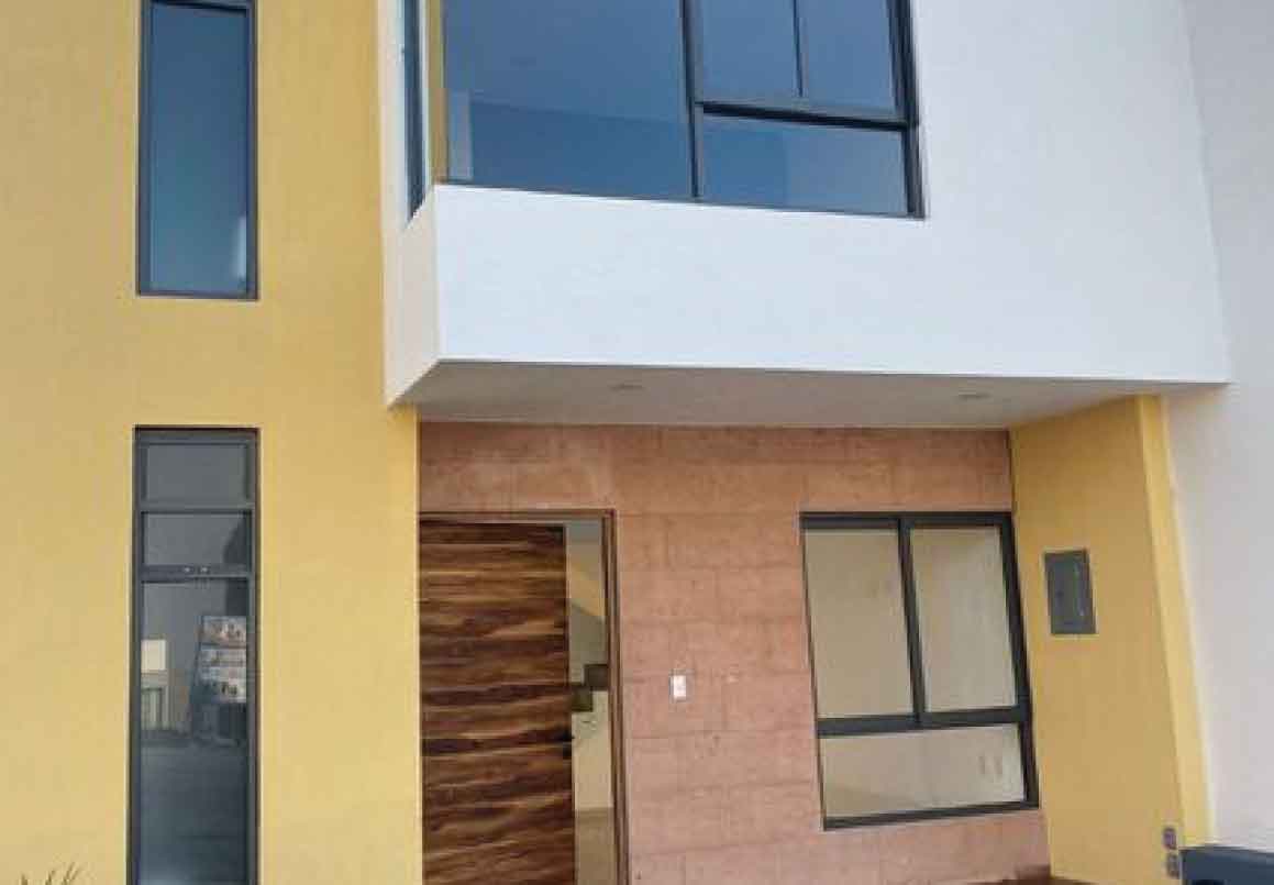 CASA EN VENTA EN CAÑADAS DEL BOSQUE TRES MARIAS, MORELIA