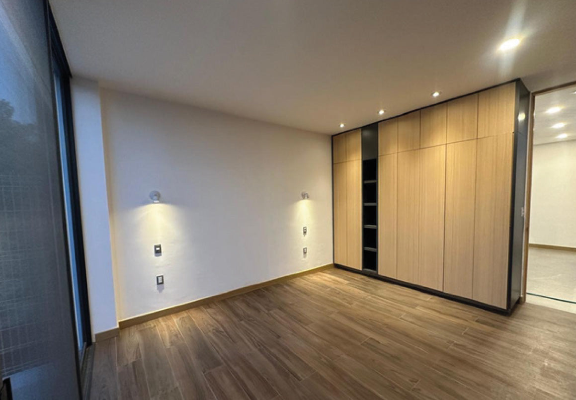 CASA EN VENTA EN PASEO DEL PARQUE TRES MARIAS, MORELIA