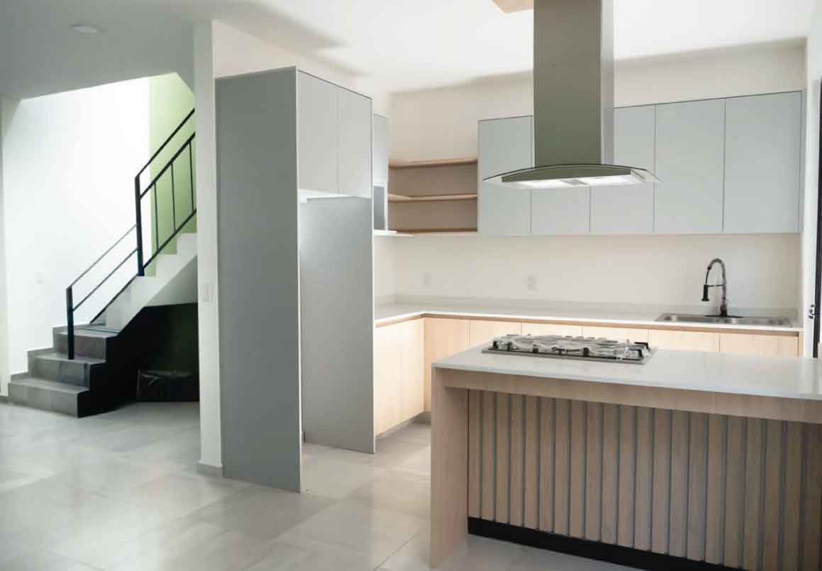 CASA EN VENTA EN CAÑADAS DEL BOSQUE TRES MARIAS, MORELIA