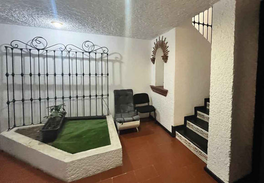 CASA EN VENTA EN CHAPULTEPEC, MORELIA