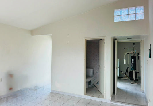 CASA EN VENTA EN COLONIA PINOS, MORELIA