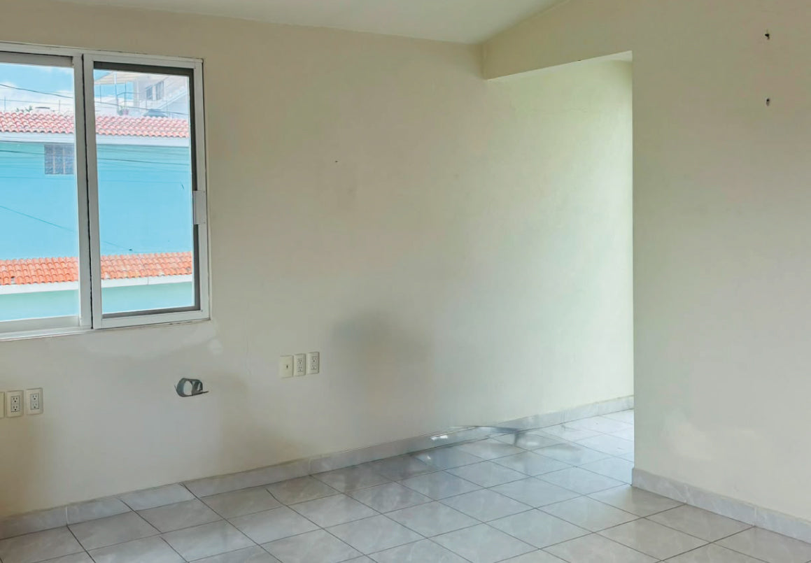 CASA EN VENTA EN COLONIA PINOS, MORELIA