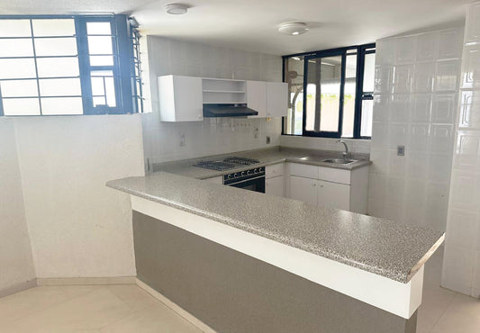 CASA EN VENTA EN FELIX IRETA, MORELIA