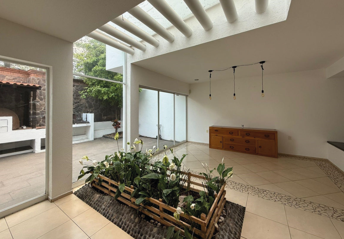 CASA EN VENTA/RENTA EN ALTOZANO, MORELIA
