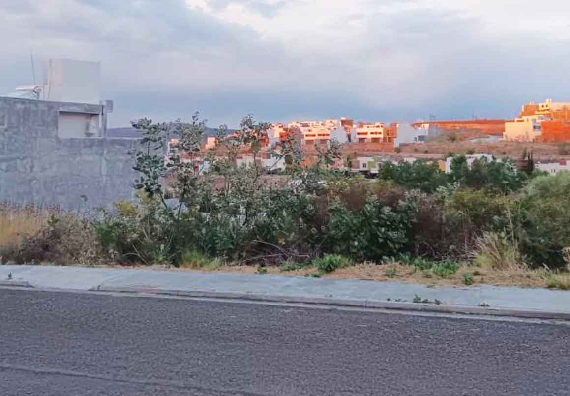 TERRENO EN VENTA EN BOSQUES TRES MARIAS, MORELIA