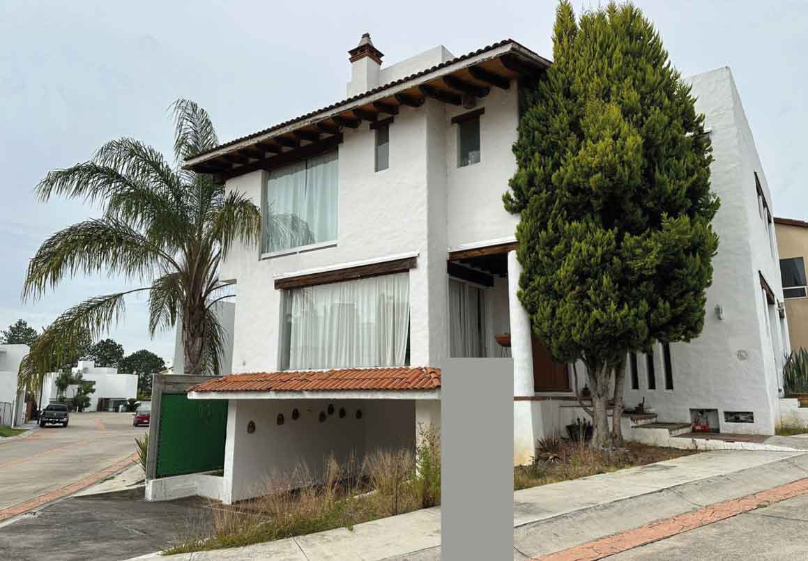 CASA AMUEBLADA EN RENTA EN ALTOZADO, MORELIA