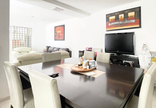 CASA EN VENTA EN ALTOZANO, MORELIA