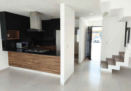 CASA EN VENTA EN FRACC. PASEO DE LA TOSCANA, LA HUERTA, MORELIA