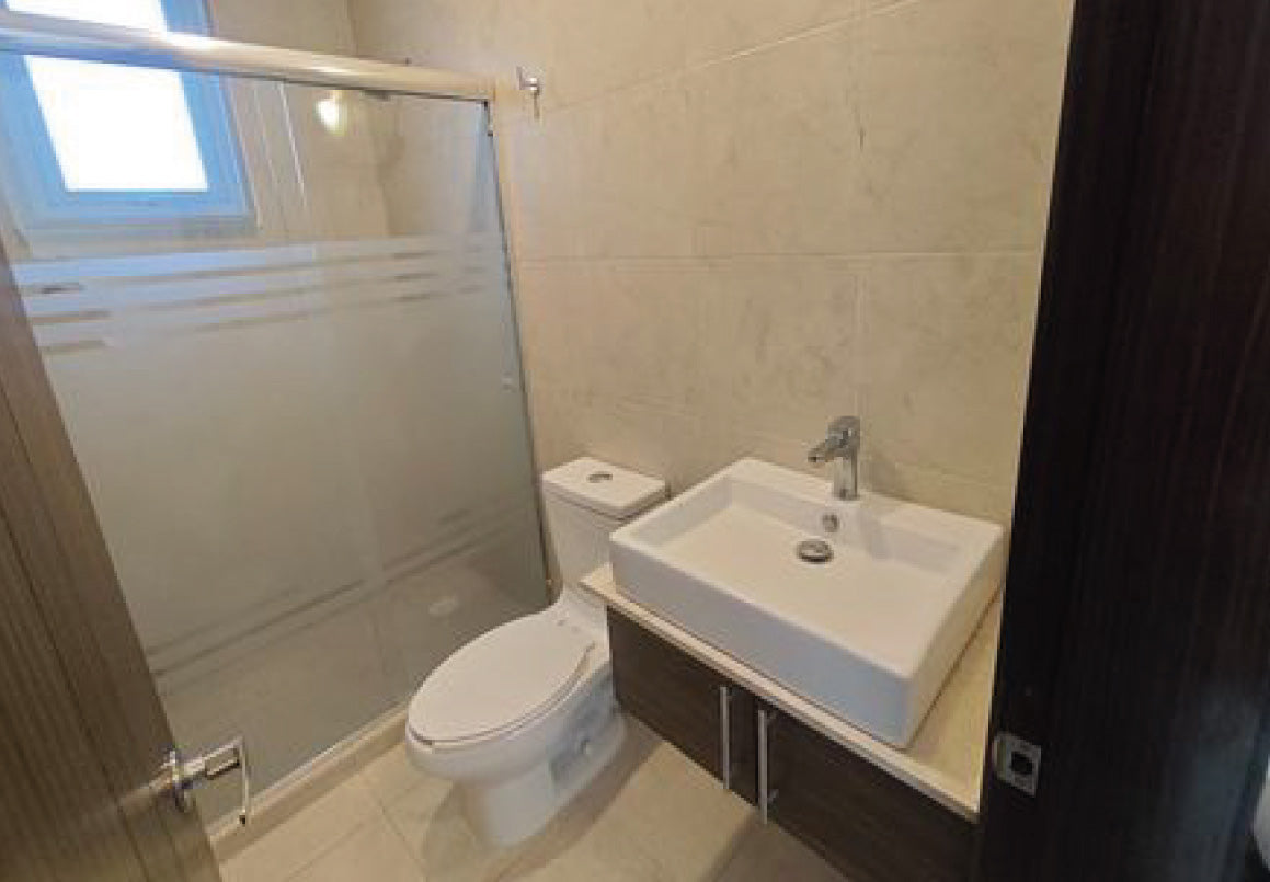 DEPARTAMENTO EN RENTA EN ARBOREA ALTOZANO, MORELIA