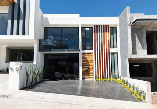 CASA EN VENTA EN CAÑADAS DEL BOSQUE TRES MARIAS, MORELIA