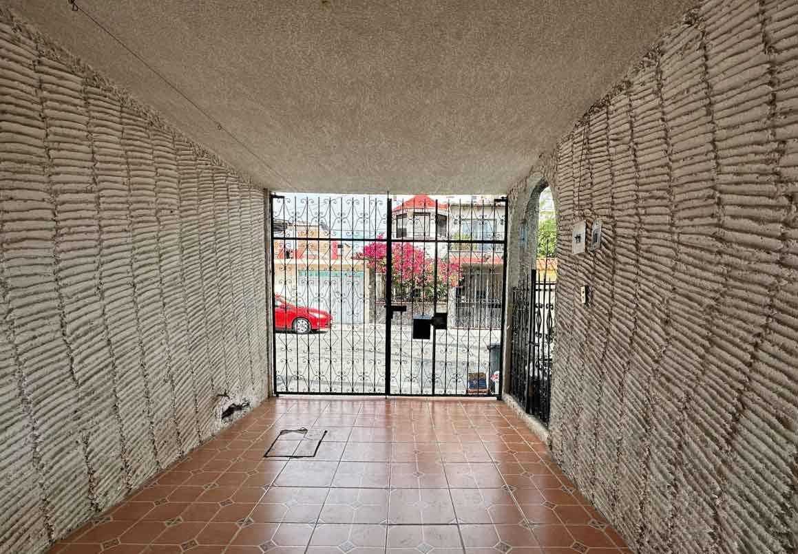 CASA EN VENTA CERCA DE AV. MADERO, MORELIA