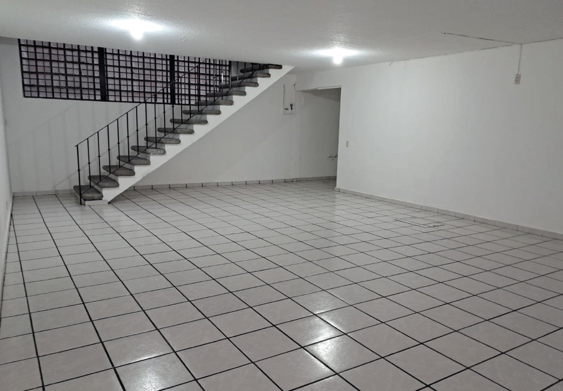 LOCAL COMERCIAL EN RENTA EN AV. MADERO PONIENTE, MORELIA