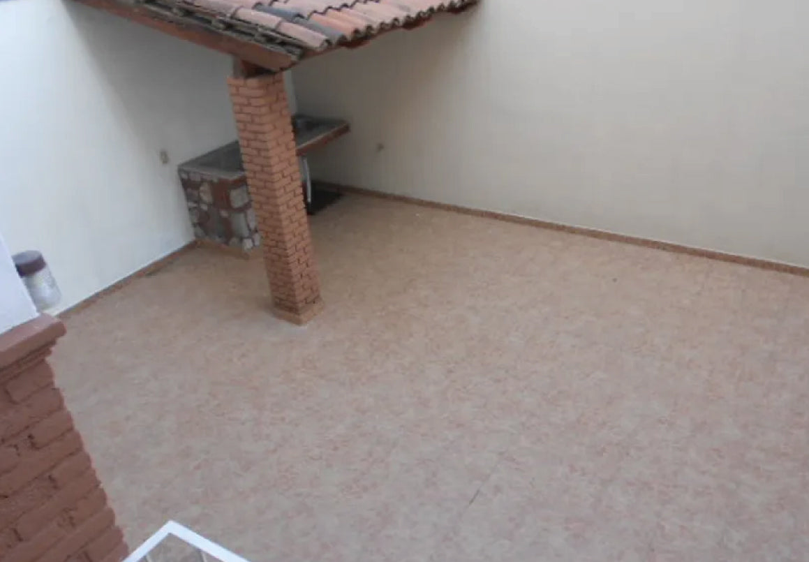 CASA EN VENTA EN LA LOMA, MORELIA