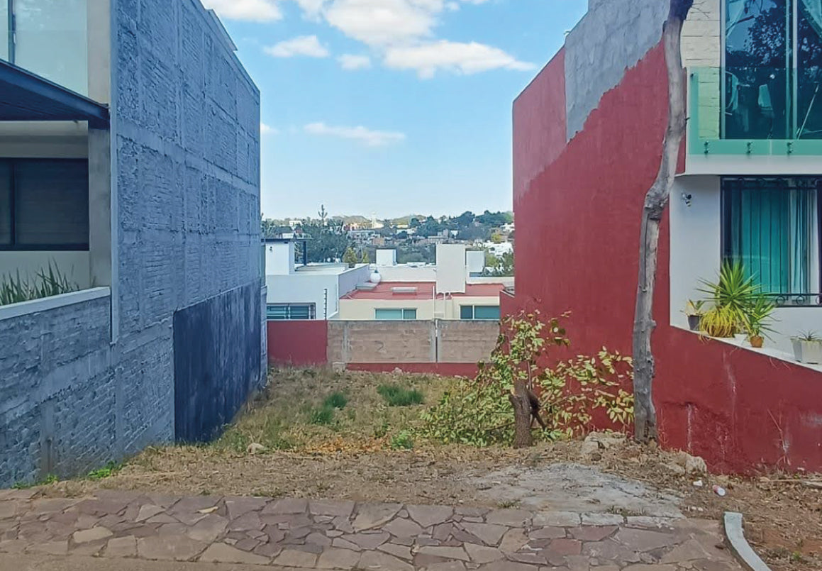 TERRENO EN VENTA EN BOSQUE MONARCA ALTOZANO, MORELIA