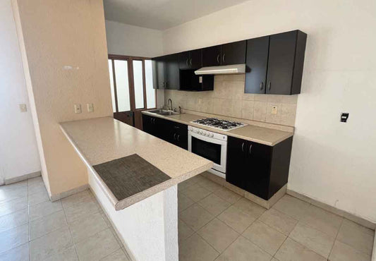 CASA EN VENTA EN VILLAS DEL SUR, MORELIA