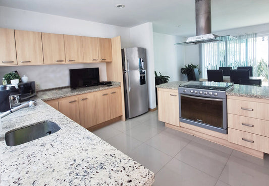 CASA EN VENTA EN PUNTA ALBA, MORELIA