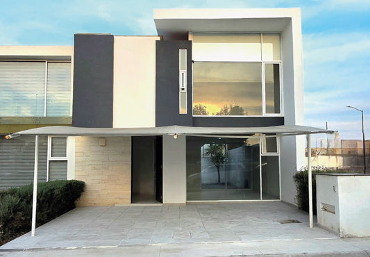 CASA EN VENTA EN MISION DE LA MONTAÑA, MORELIA