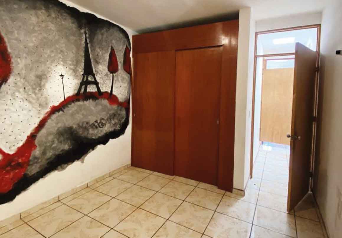 CASA EN VENTA EN FRACCIONAMIENTO LEONA VICARIO, MORELIA