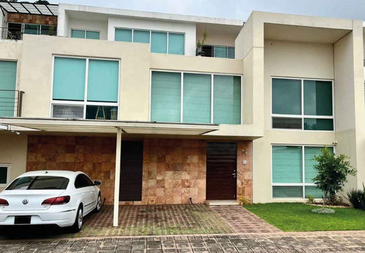 CASA EN VENTA EN TERRAZAS TRES MARIAS, MORELIA