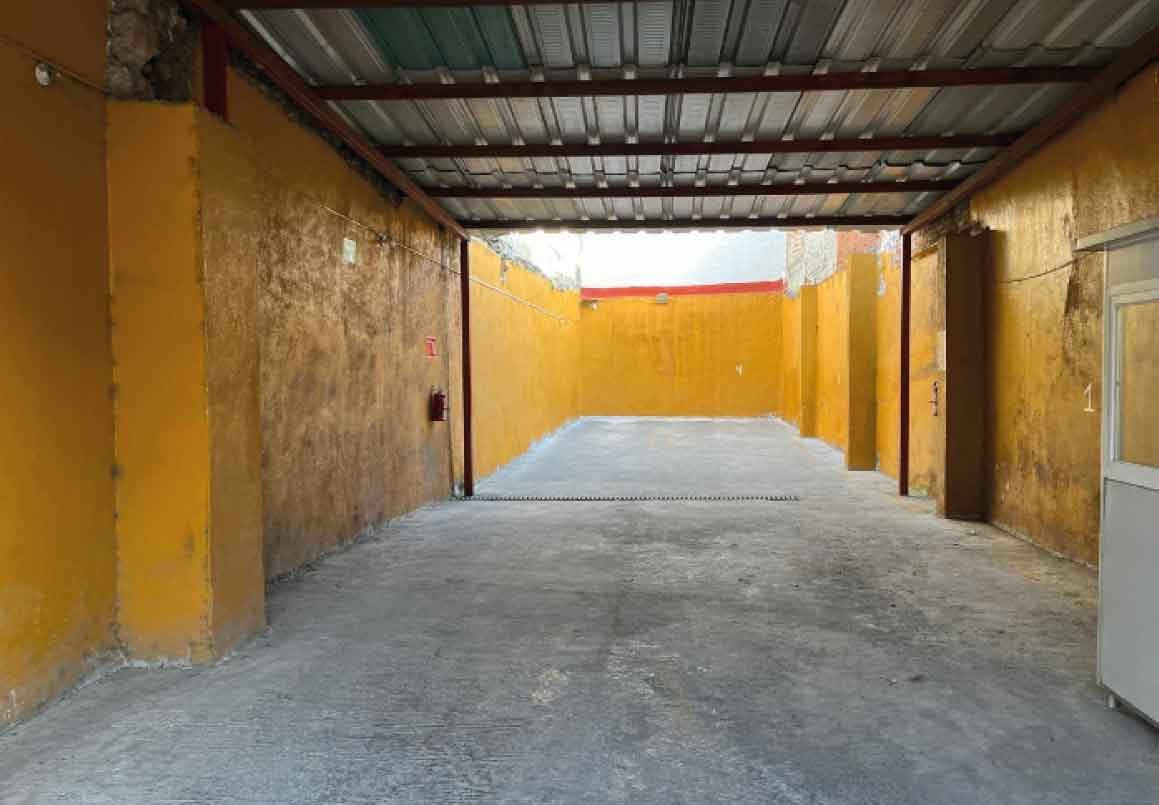 BODEGA O LOCAL COMERCIAL EN RENTA EN EL CENTRO HISTORICO, MORELIA