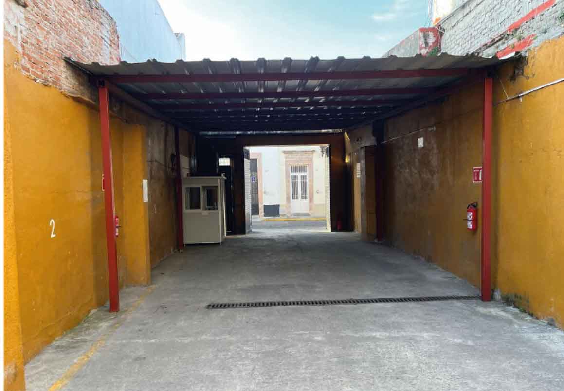 BODEGA O LOCAL COMERCIAL EN RENTA EN EL CENTRO HISTORICO, MORELIA