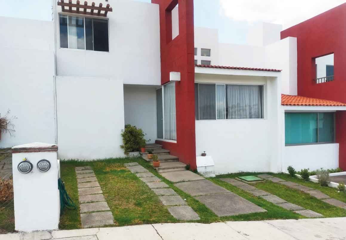 CASA EN VENTA EN ALTOZANO, MORELIA