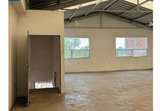 BODEGA EN VENTA/RENTA EN TORREON NUEVO, MORELIA