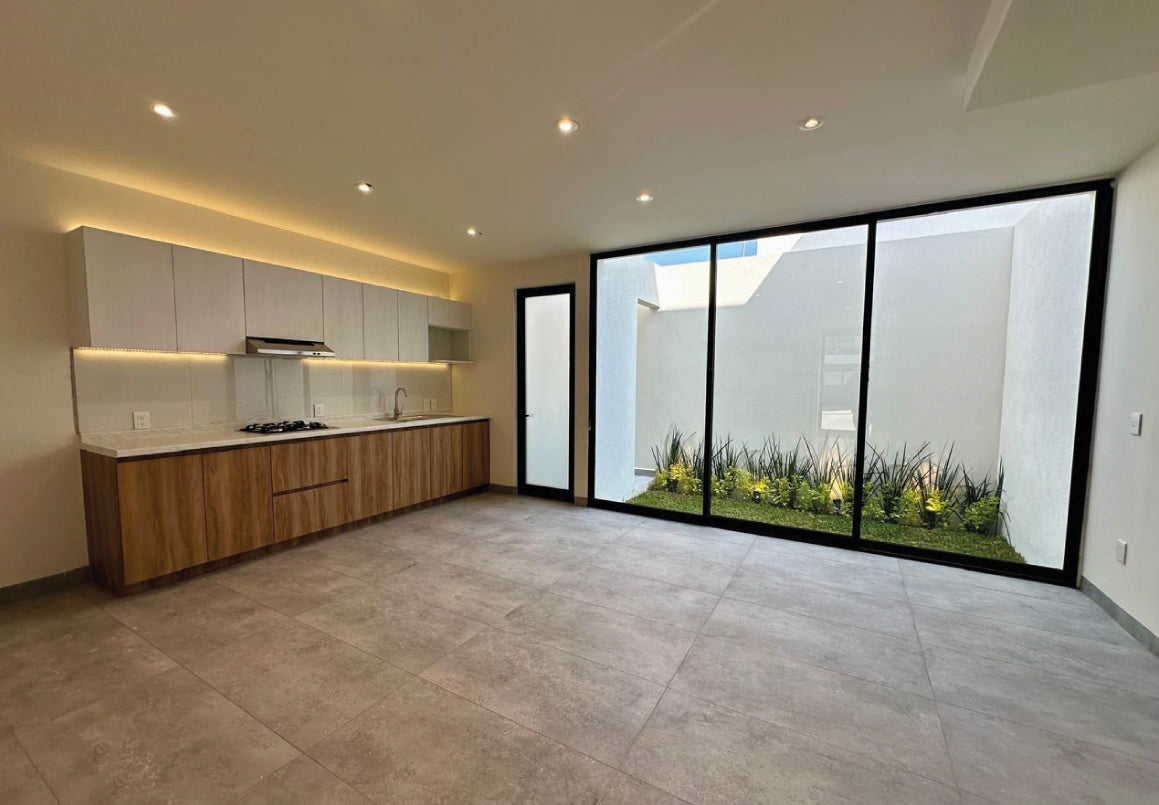 CASA EN VENTA EN CAÑADAS DEL BOSQUE TRES MARIAS, MORELIA