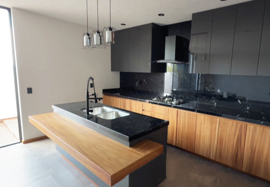 CASA EN VENTA EN ALTOZANO, MORELIA