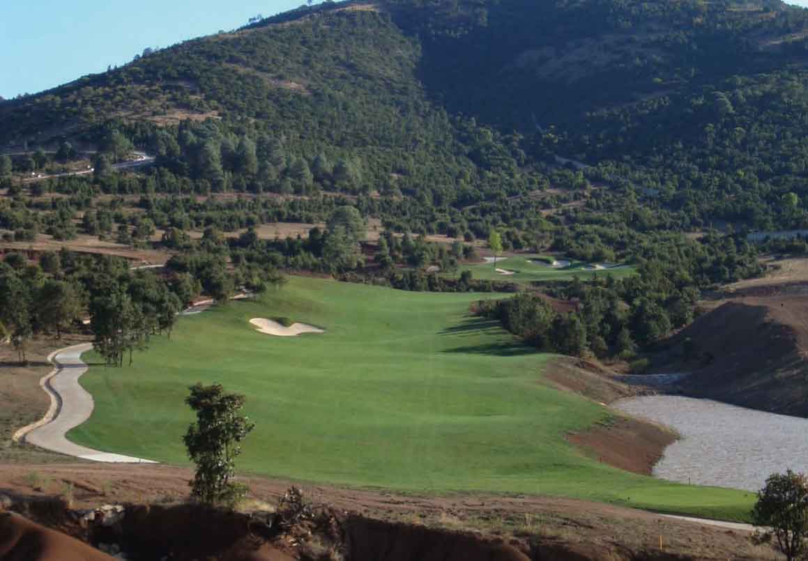 TERRENO EN VENTA EN EL CLUB Y DENTRO DEL CAMPO DE GOLF ALTOZANO, MORELIA