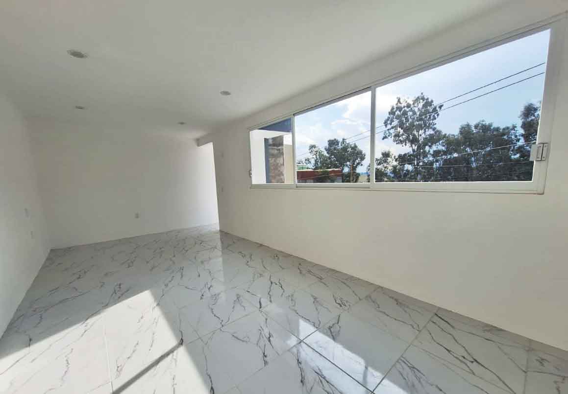 CASA EN VENTA EN FRACCIONAMIENTO LOMAS DEL SUR, MORELIA