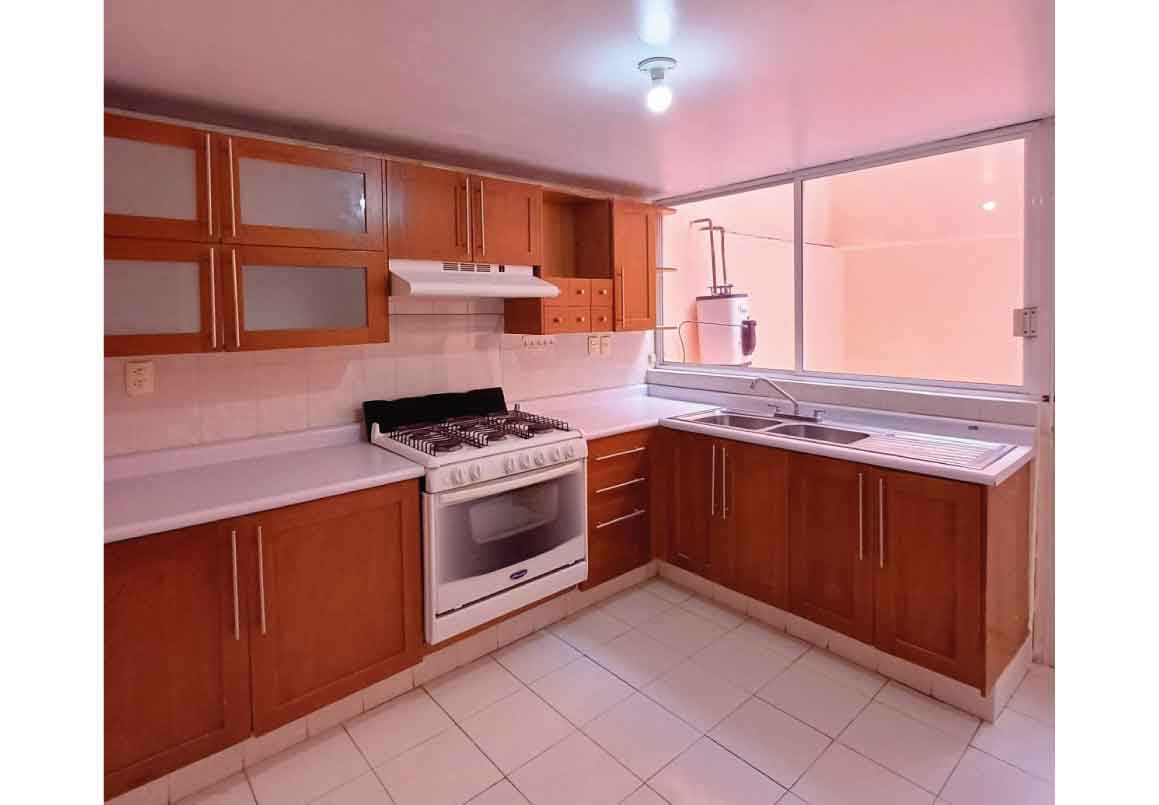 CASA EN VENTA EN CHAPULTEPEC SUR, MORELIA