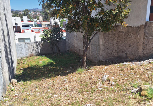 TERRENO EN VENTA EN EL OLIVAR ALTOZANO, MORELIA