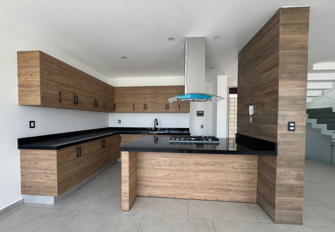 CASA EN VENTA EN LOMALTA TRES MARIAS, MORELIA