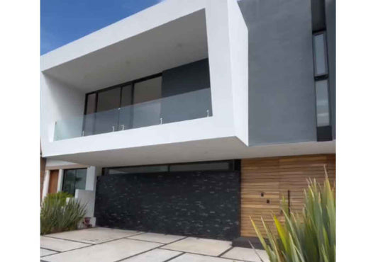 CASA EN VENTA EN FRACCIONAMIENTO HACIENDA DEL MONTE, MORELIA