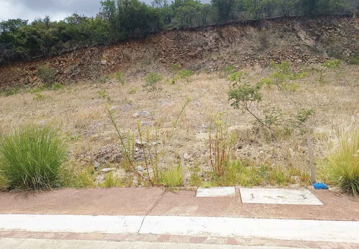 TERRENO EN VENTA EN CAMPO DE GOLF ALTOZANO, MORELIA