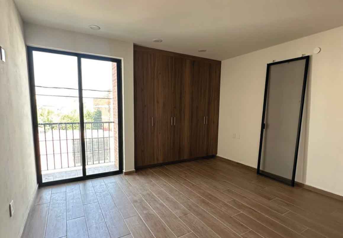 DEPARTAMENTO EN VENTA EN NUEVA CHAPULTEPEC, MORELIA